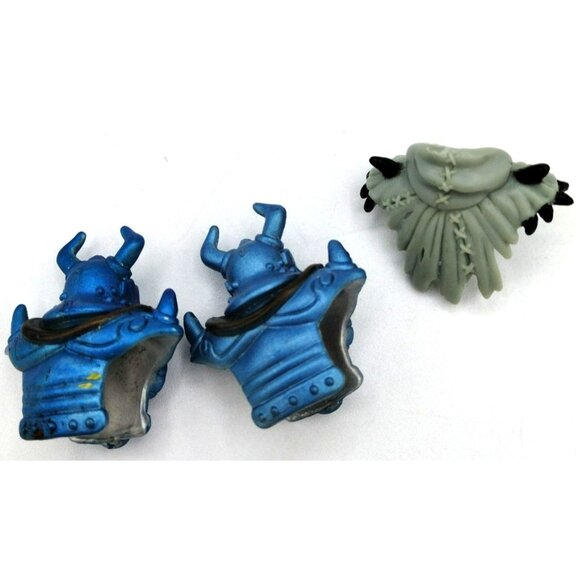 Armor Cowls Imaginext Character Toy Plastic Accessories Vintage Lot 4 piece - Picture 7 of 15